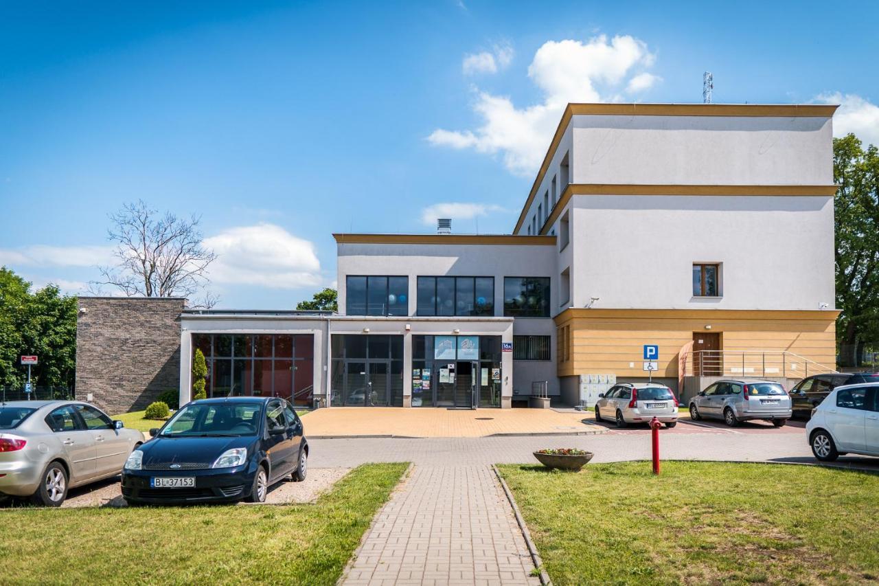 Łomża Dom Studenta Al 호스텔 외부 사진